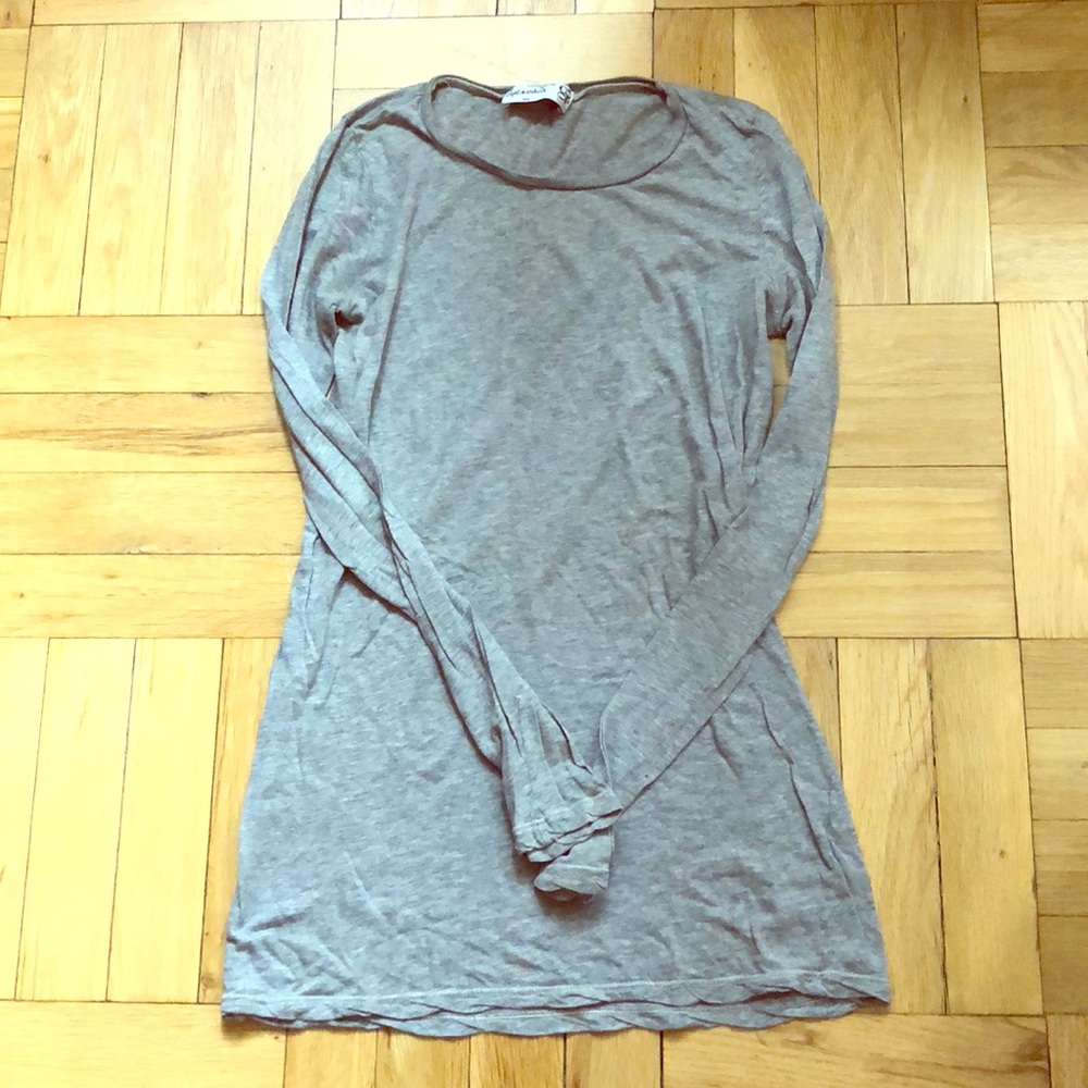 Long sleeve gray shirt